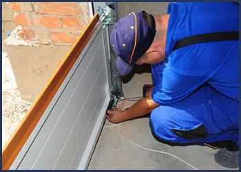 Neighborhood Garage Door Lexington, MA 781-499-5072 Neighborhood Garage Door Lexington, MA 781-499-5072 - cont-door-instiallation-t-22-gr-23m