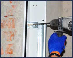 Neighborhood Garage Door Lexington, MA 781-499-5072 Neighborhood Garage Door Lexington, MA 781-499-5072 - side-door-repair-t-22-gr-23m